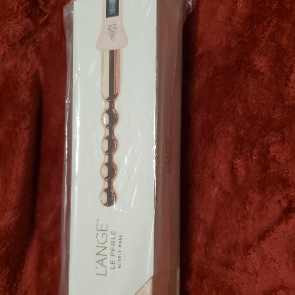 Le perlé bubble wand curls brand new